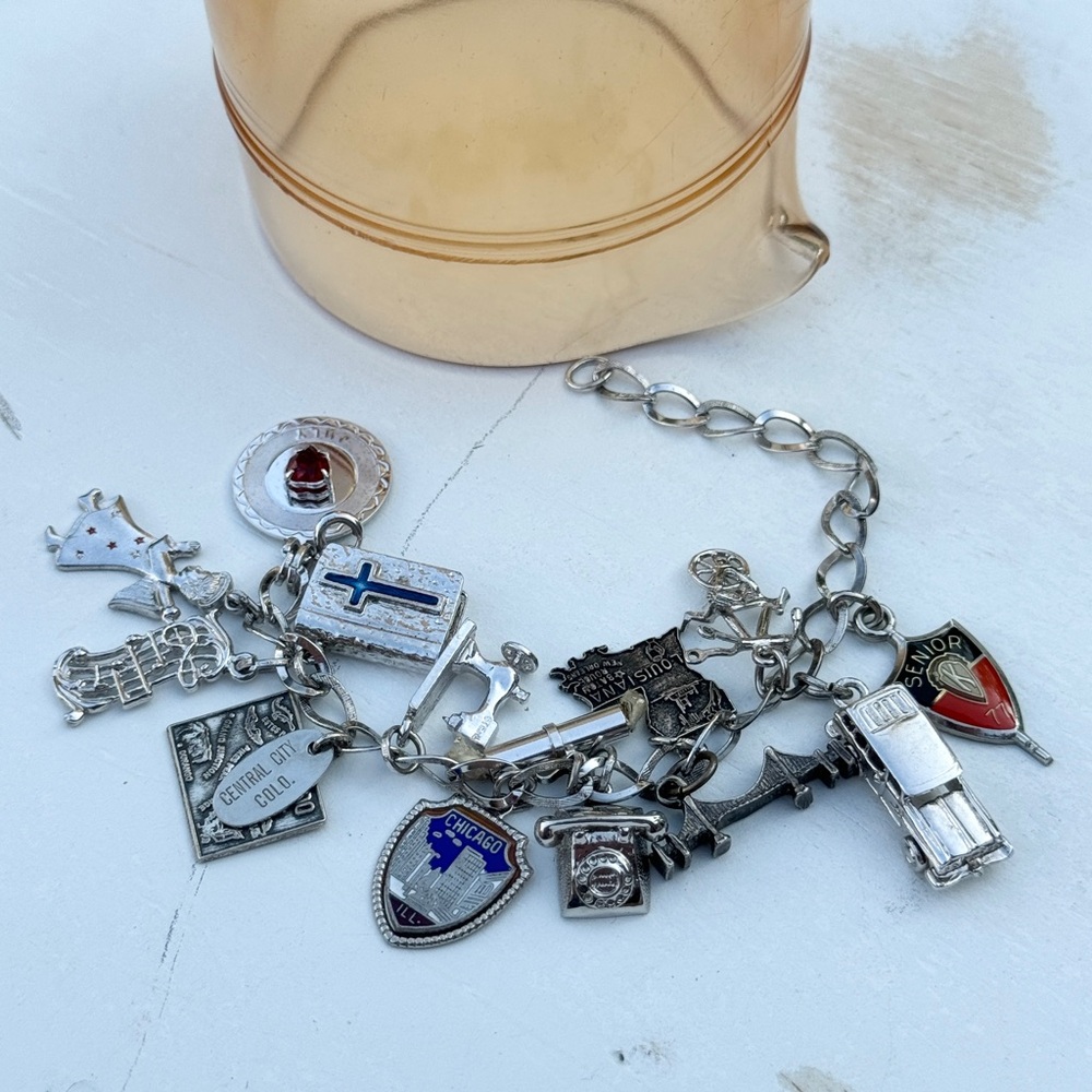 Vintage 925 Sterling Silver Bracelet with 14 Charms 7"